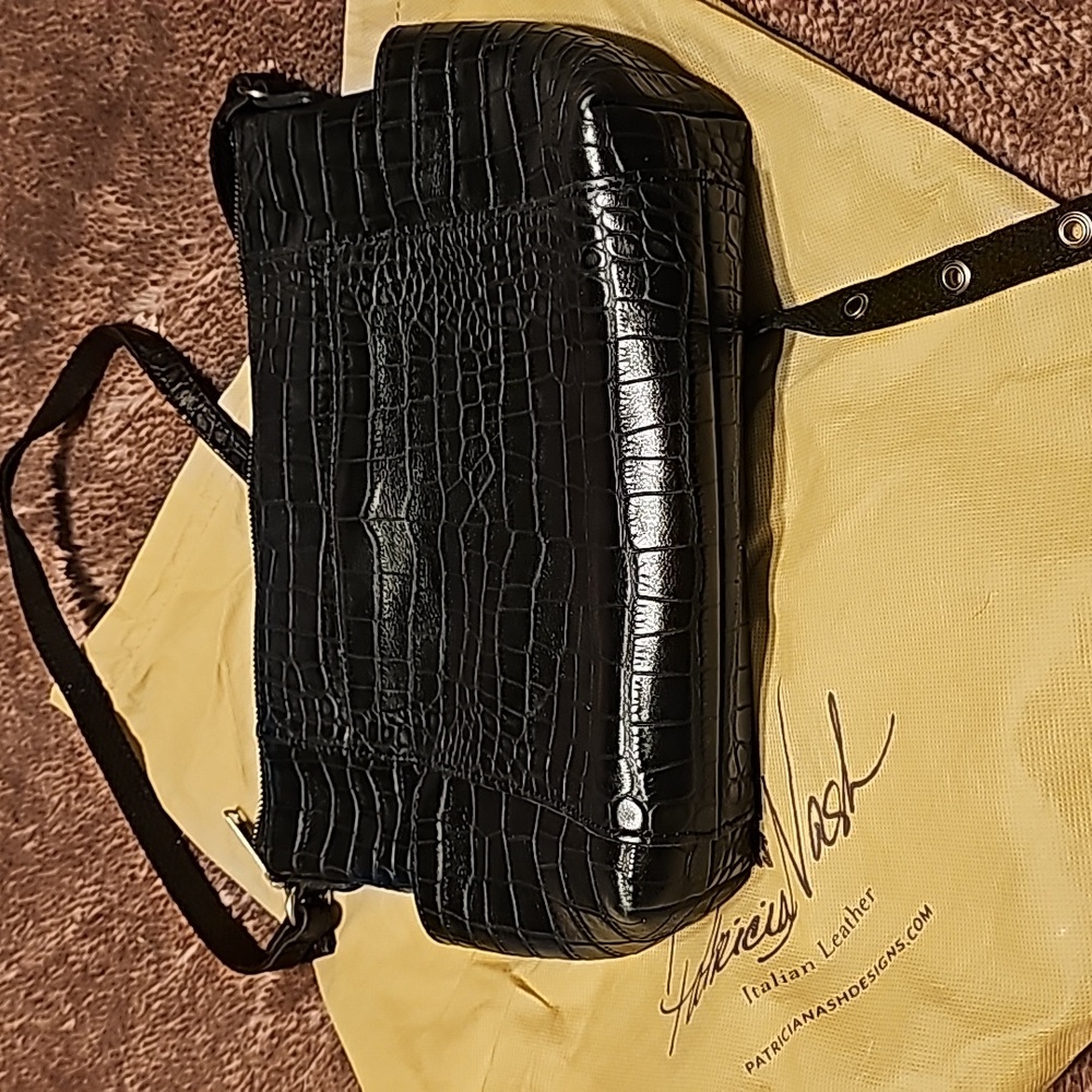 Patricia Nash purse